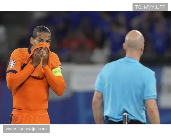 申花天崩少人名哨争议风波焦点